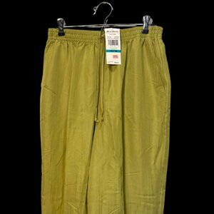 Alfred Dunner Palm Island Pull On Pants Avocado Green Size 16 NWT